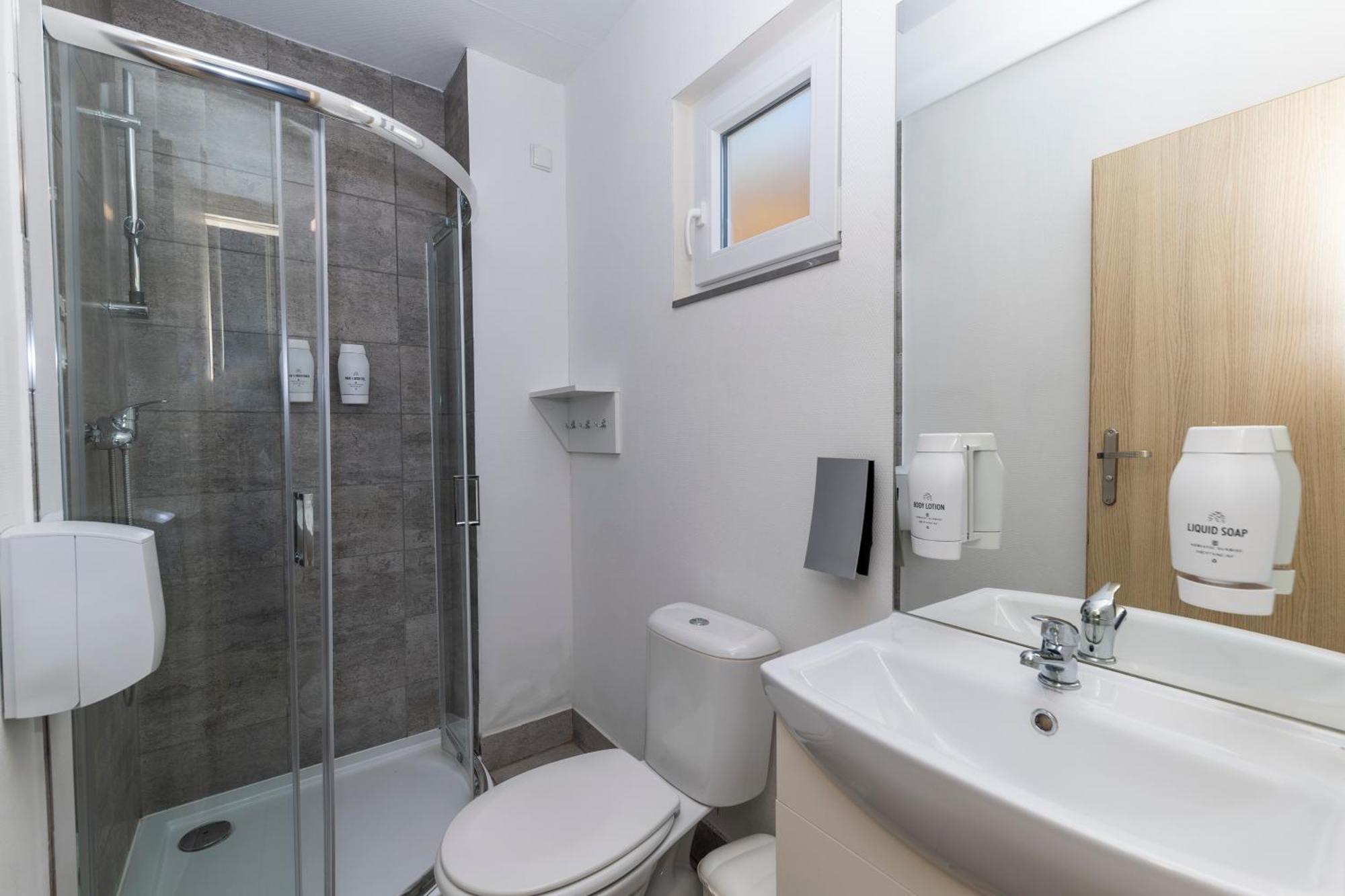Mobile Houses Selce Bagian luar foto
